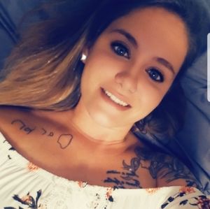 Meet your Posher, Destanie